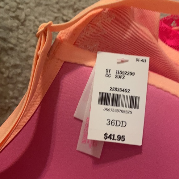 PINK Victoria’s Secret Push Up Bra - Lace 36 DD - Picture 4 of 4